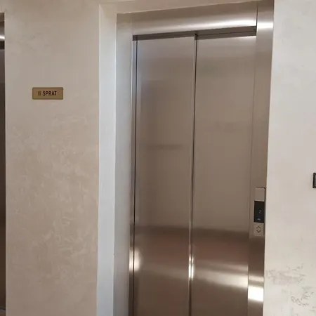 Vip Nole Πανσιόν